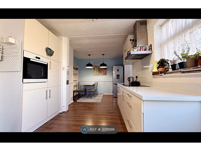 3 Bedroom End Of Terrace House To Rent In Filton Avenue, Filton, Bristol, BS34