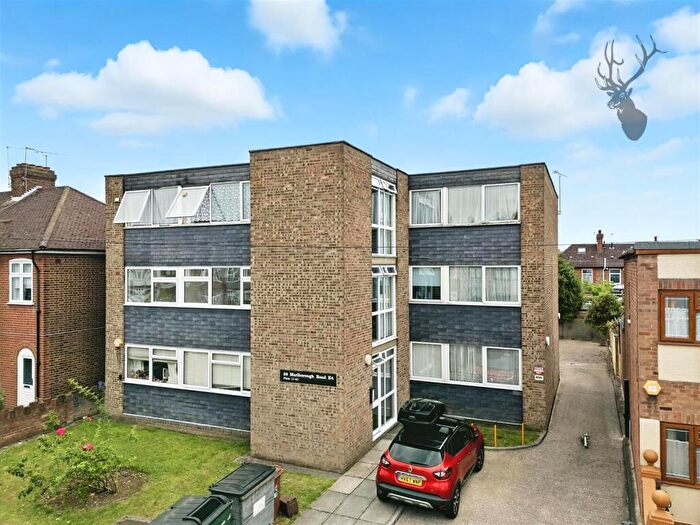 2 Bedroom Flat To Rent In Marlborough Road, London, E4