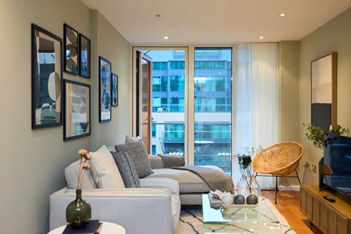 1 Bedroom Flat For Sale In Ability Place, Millharbour, London, Greater London, E14