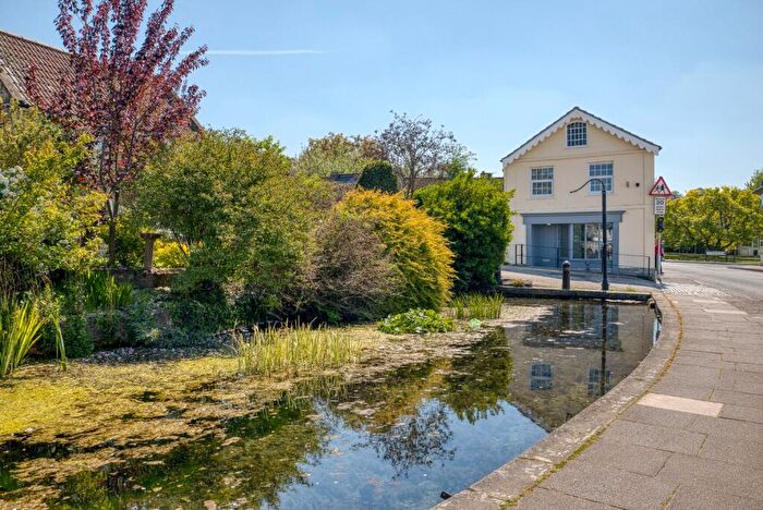 2 Bedroom Town House To Rent In Castle Cary, Somerset, BA7