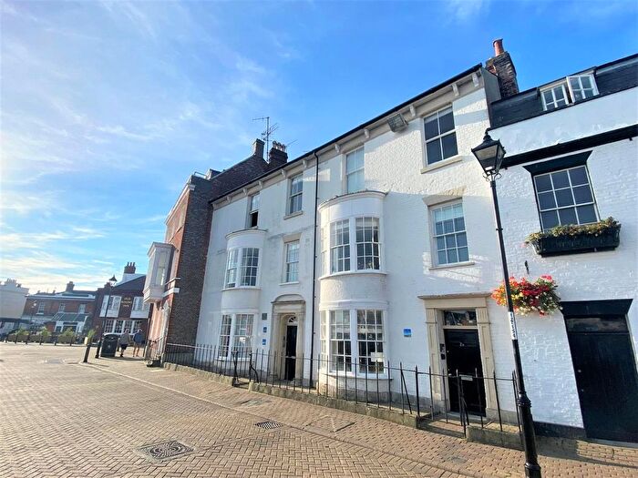 2 Bedroom Flat For Sale In Trinity Road, Harbourside, DT4