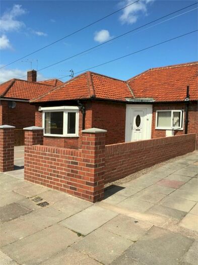 3 Bedroom Terraced Bungalow To Rent In Sackville Road, Heaton, Newcastle, Tyne And Wear, NE6