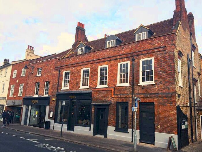 2 Bedroom Flat To Rent In Fore Street, Hertford, Hertfordshire, SG14