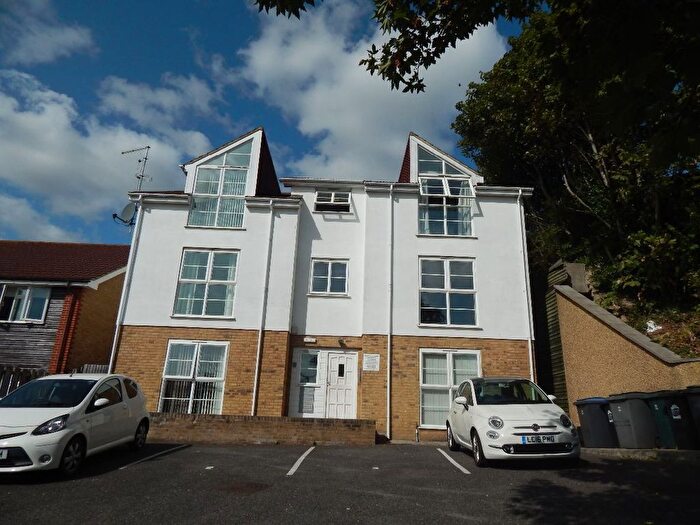 2 Bedroom Flat To Rent In Flat, Dodds Court, Dodds Lane, Dover, CT16