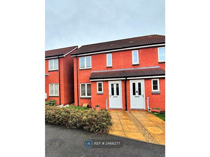 2 Bedroom Semi-Detached House To Rent In Cavallo Walk, Bridgwater, TA6