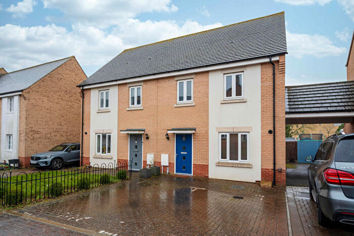 3 Bedroom Semi-Detached House To Rent In Kensington Road, Colchester, CO2