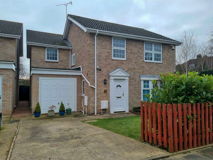 7 Bedroom Detached House To Rent In Harkness Drive, Canterbury, CT2