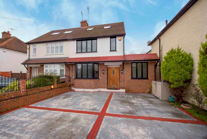 4 Bedroom Semi-Detached House To Rent In New Haw, Addlestone, Surrey, KT15