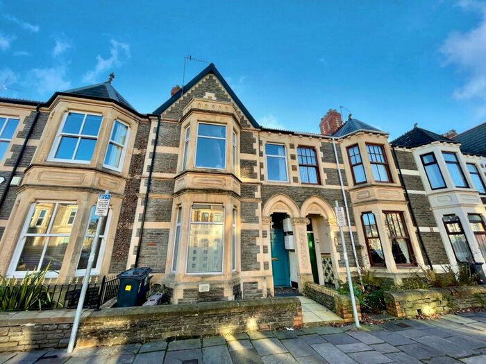 2 Bedroom Apartment To Rent In Hamilton Street, Cardiff, CF11