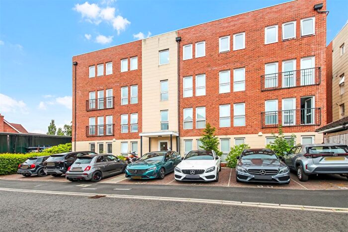 1 Bedroom Flat For Sale In Glaisdale Court, Darlington, DL3