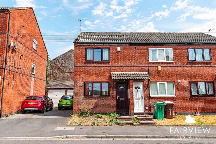 2 Bedroom End Of Terrace House For Sale In Park Street, Nottingham, NG7