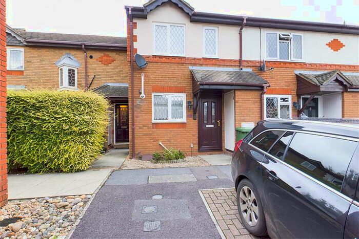 2 Bedroom Terraced House To Rent In Unwin Close, Southampton, SO19