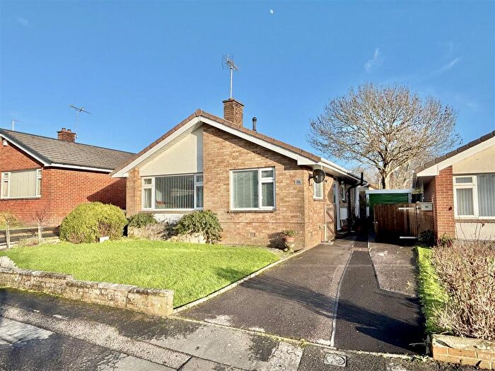 2 Bedroom Detached Bungalow For Sale In Beacon Park Road, Upton, BH16