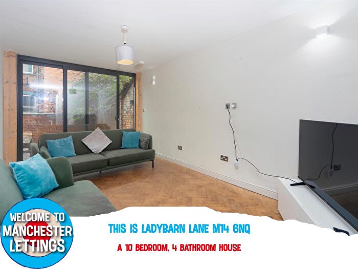 10 Bedroom Terraced House To Rent In Ladybarn Lane Manchester, M14