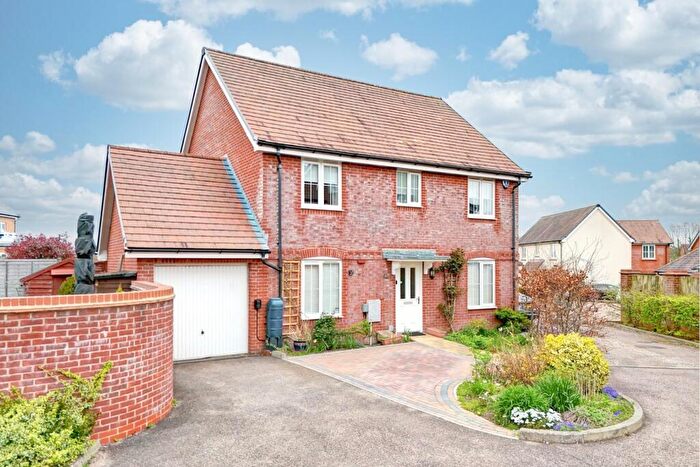 4 Bedroom Detached House For Sale In Hedley Way, Hailsham, BN27