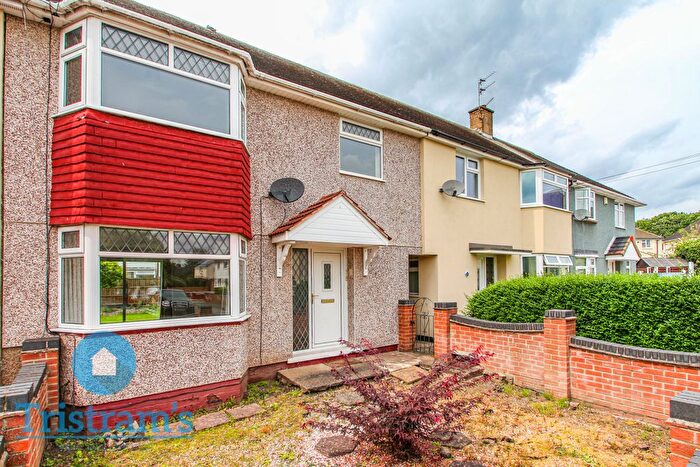 3 Bedroom Terraced House To Rent In Fingal Close, Clifton, Nottingham, NG11