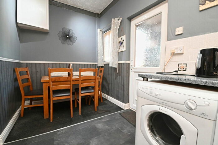 2 Bedroom Semi-Detached House For Sale In Kings Road, Cudworth, Barnsley, S72