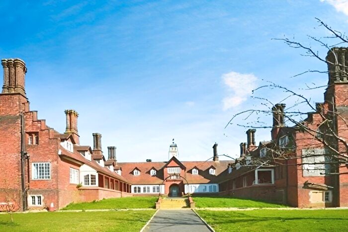 3 Bedroom Terraced House To Rent In Frank James Court, East Cowes, PO32