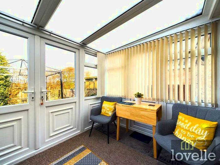 2 Bedroom Detached Bungalow For Sale In Marine Avenue, Sutton On Sea, LN12