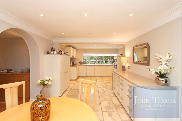 5 Bedroom Detached House For Sale In Bracken Drive, Chigwell, Essex, IG7