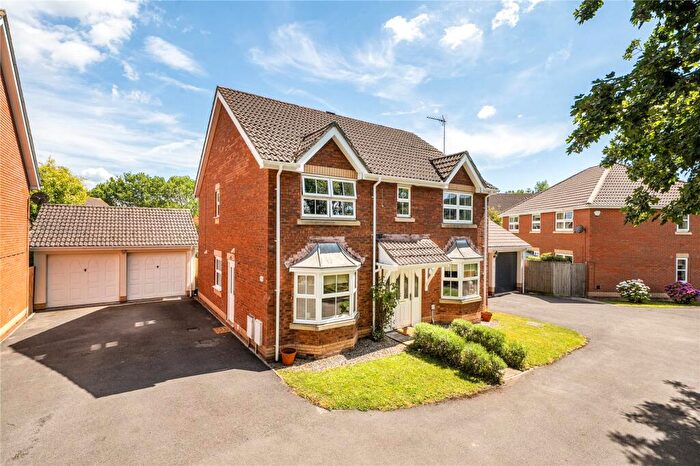 4 Bedroom Detached House For Sale In St Vincents Drive, Monmouth, Monmouthshire, NP25