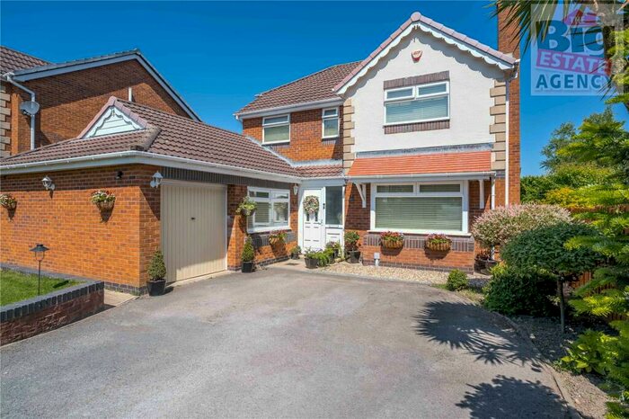 4 Bedroom Detached House For Sale In Cae-Y-Dderwen, Greenfield, Holywell, CH8