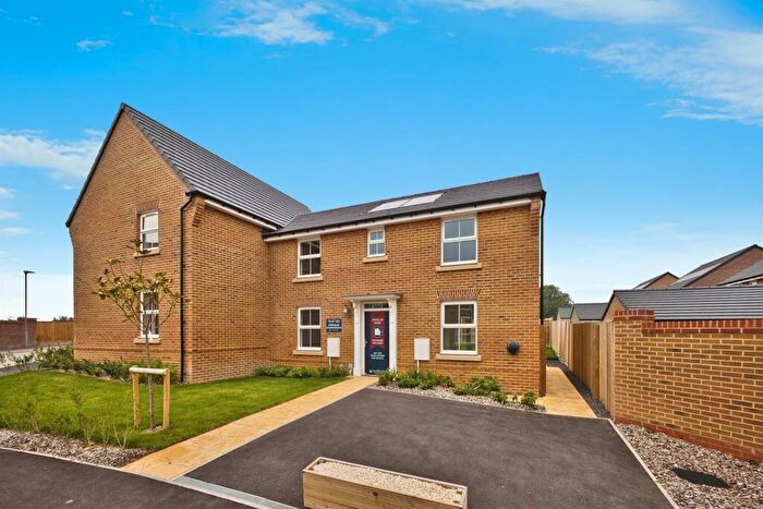 3 Bedroom Semi-Detached House For Sale In Round Common Walk, Stalbridge, Sturminster Newton, DT10