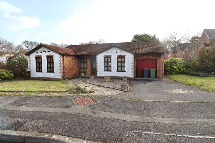 3 Bedroom Detached Bungalow For Sale In Burghley Road, Lincoln, LN6