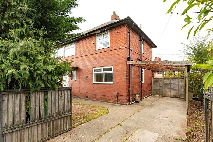 3 Bedroom Semi-Detached House For Sale In Montagu Avenue, Leeds, West Yorkshire, LS8