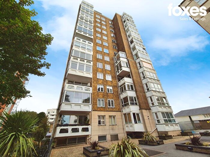 2 Bedroom Flat To Rent In Tower Court, West Cliff Road, Bournemouth, Dorset, BH2