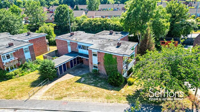 1 Bedroom Flat For Sale In Gargle Hill, Norwich, Norfolk, NR7