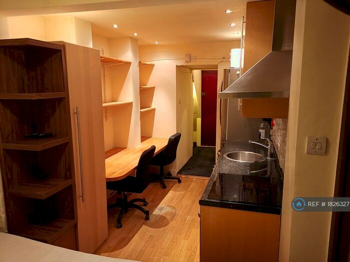 1 Bedroom Flat To Rent In Meyrick Road, London, NW10