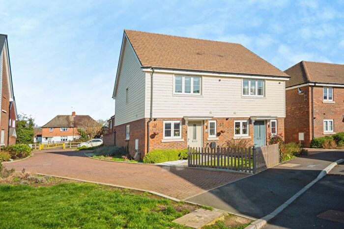 2 Bedroom Semi Detached House For Sale In Seymour Drive, Tonbridge, TN12
