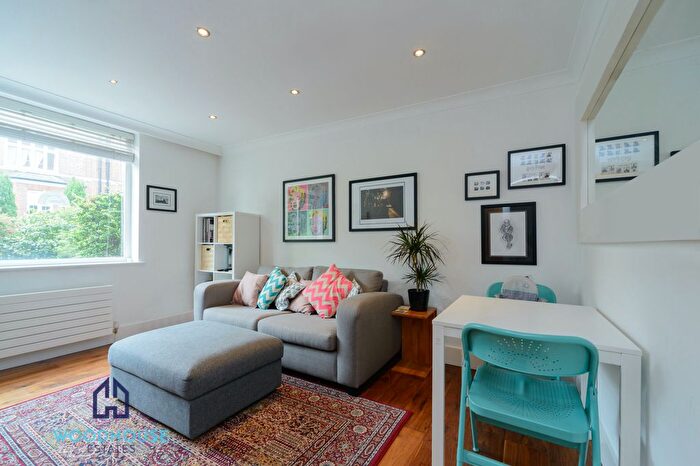 2 Bedroom Flat To Rent In Lymington Road, London, NW6