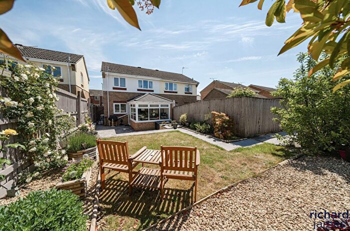 3 Bedroom Semi-Detached House For Sale In Victoria Drive, Lyneham, Chippenham, SN15