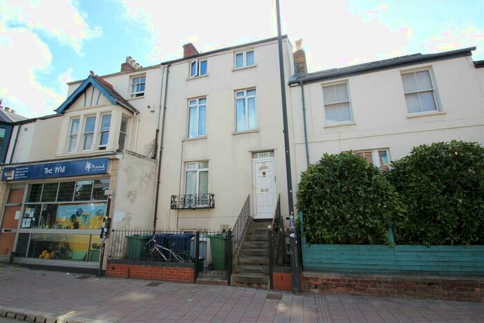 2 Bedroom Flat To Rent In Cowley Road, Oxford, OX4
