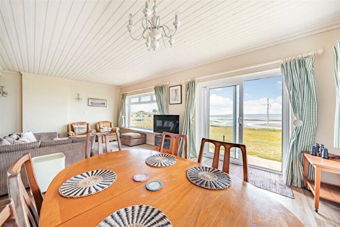 2 Bedroom Detached Bungalow For Sale In Hook, Warsash, SO31