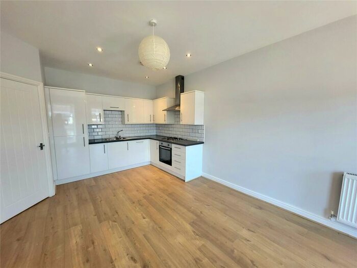 1 Bedroom Flat To Rent In Market Street, Marple, Cheshire, SK6