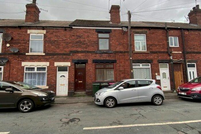 2 Bedroom Terraced House To Rent In Parkgate, Rotherham S62