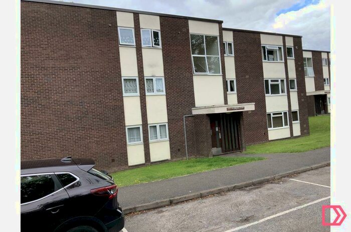 2 Bedroom Flat To Rent In New Colebrooke Court, Stanley Road, Carshalton, Surrey, SM5