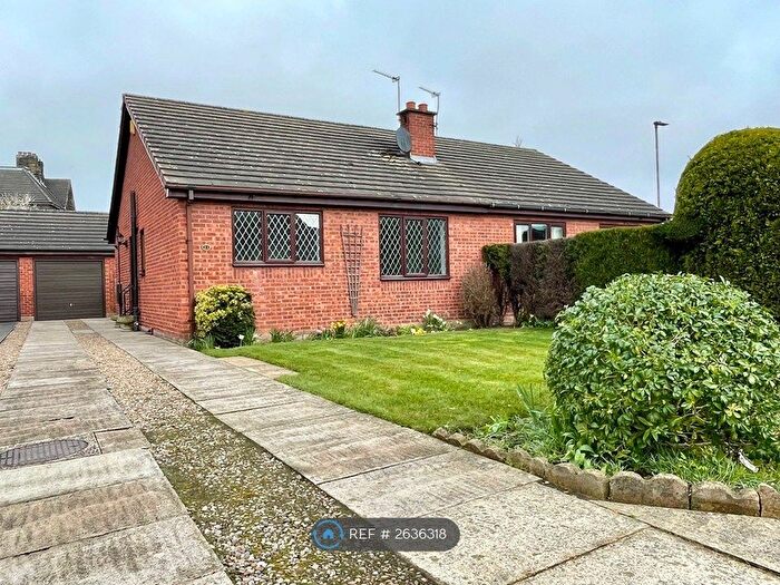 2 Bedroom Bungalow To Rent In Mews Court, Featherstone, Pontefract, WF7