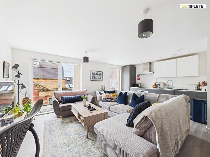 1 Bedroom Flat For Sale In Halo House, Angel Meadows, M4