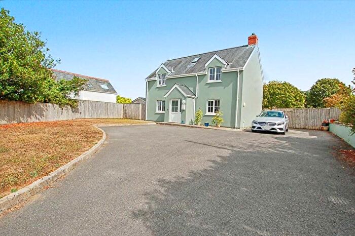 5 Bedroom Detached House For Sale In Lindisfarne, Broadfield Hill, Saundersfoot, SA69
