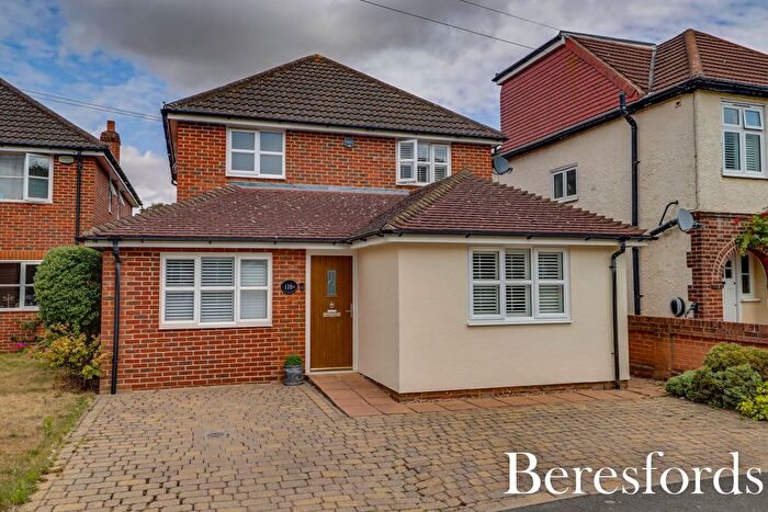 4 Bedroom Detached House For Sale In Woodman Road, Warley, CM14