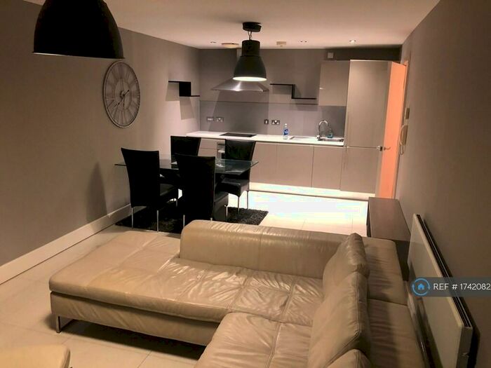 2 Bedroom Flat To Rent In City Road, Newcastle Upon Tyne, NE1