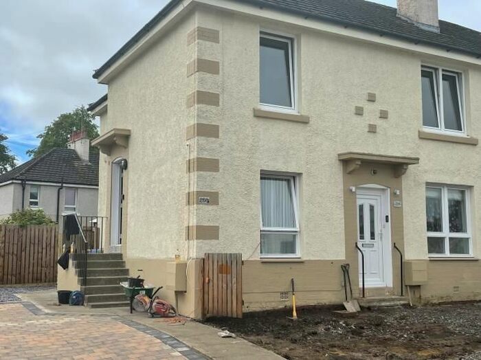 2 Bedroom Flat To Rent In Carsaig Drive, Glasgow, G52