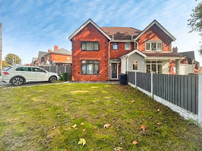 3 Bedroom Semi Detached House For Sale In Penderel Street, Walsall, WS3