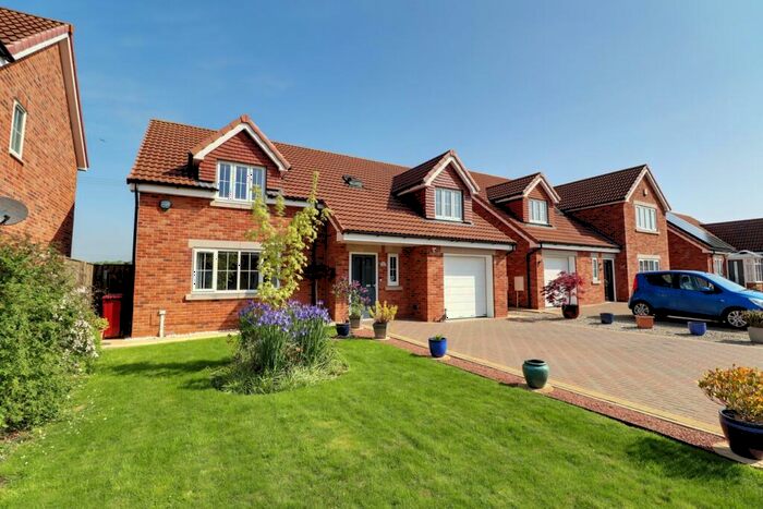 4 Bedroom Detached House For Sale In Christophers Meadow, West Butterwick, DN17