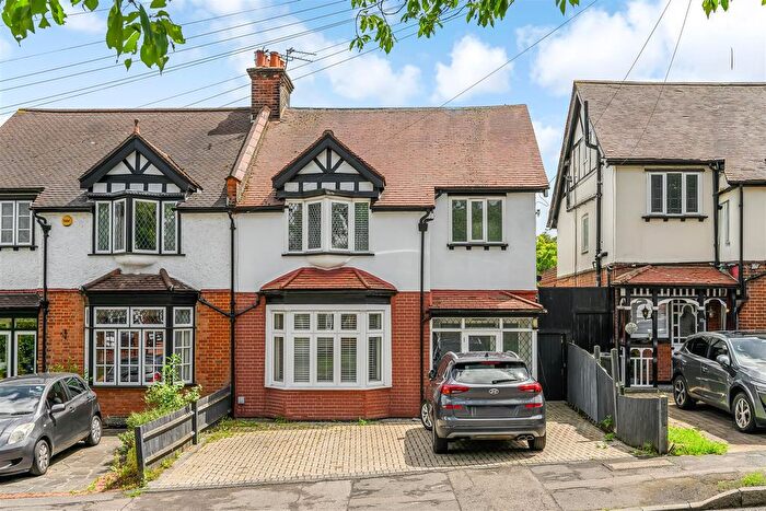 4 Bedroom Semi-Detached House For Sale In Monkhams Lane, Woodford Green, IG8
