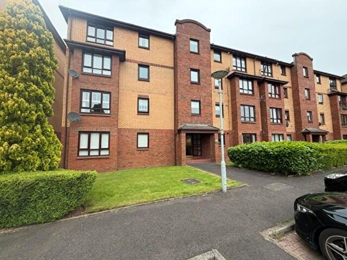 2 Bedroom Flat To Rent In Millstream Court, Paisley, PA1